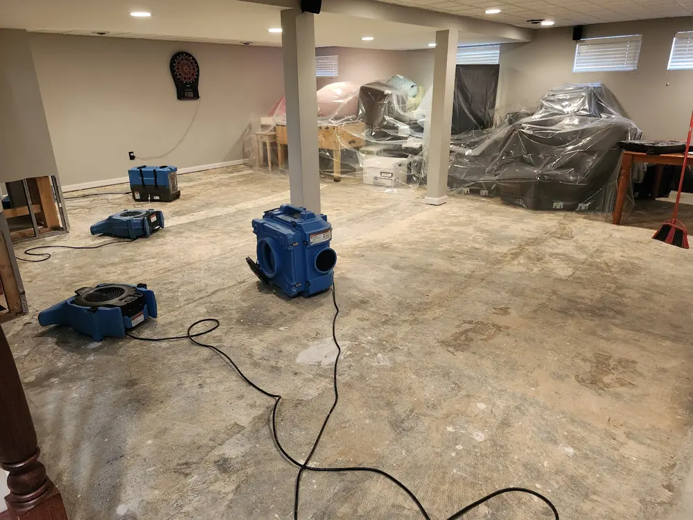 Water damage restoration crew working in Jones Valley, AL